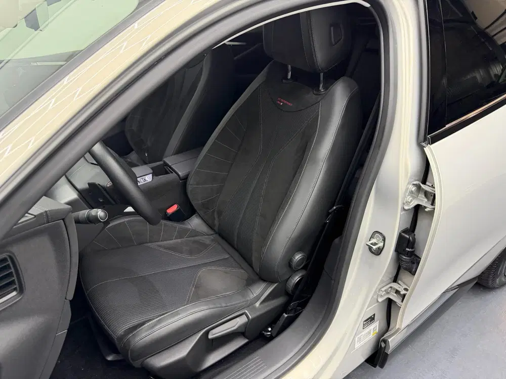 DS Automobiles DS 4 DS 4 1.6 Plug-In Hybrid 225PK Performance uit 2022, foto 9