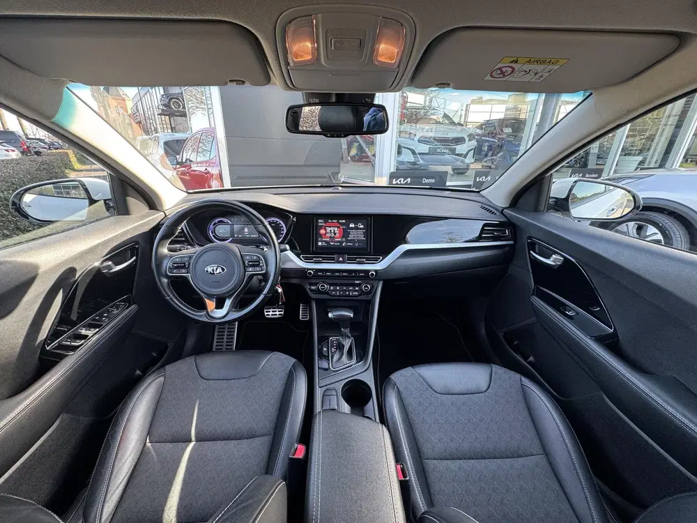 Kia Niro 1.6 GDi Hybrid DynamicLine Style Pack 18 I uit 2021, foto 8
