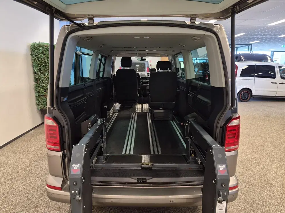 Volkswagen Multivan L2H1 Rolstoelbus Automaat uit 2019, foto 10