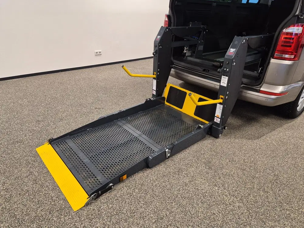 Volkswagen Multivan L2H1 Rolstoelbus Automaat uit 2019, foto 8