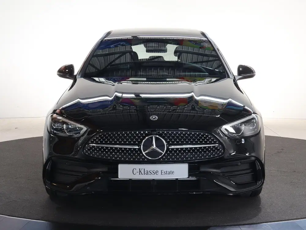 Mercedes-Benz C-Klasse 180 Star Edition AMG Line LIMITED uit 2025, foto 3