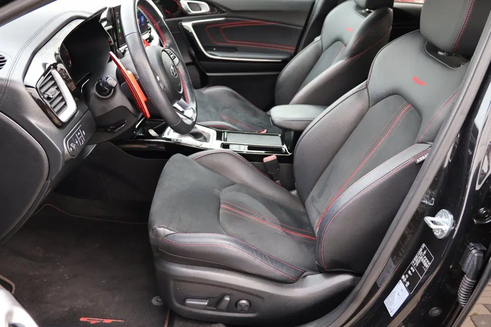 Kia Ceed 1.6 T-GDi GT 204PK Pano Carplay JBL Keyles uit 2021, foto 7