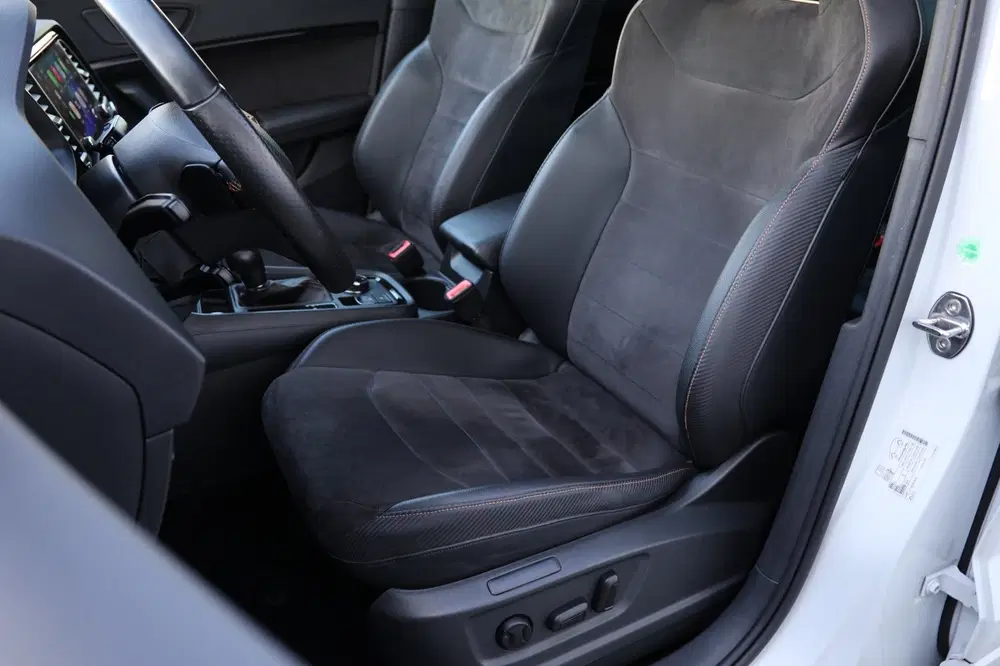 Cupra Ateca 2.0 TSI 4DRIVE Pano Virtual Trekhaak Carpl uit 2019, foto 9