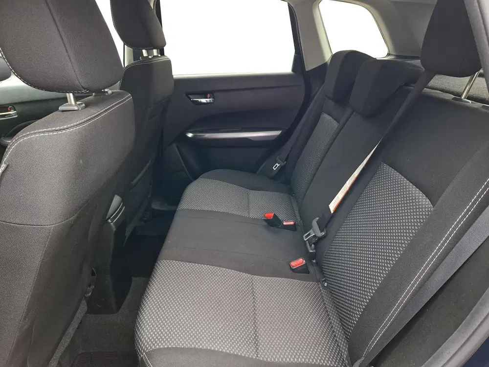 Suzuki Vitara 1.5 Hybrid Select Rhino Edition automaat uit 2024, foto 11