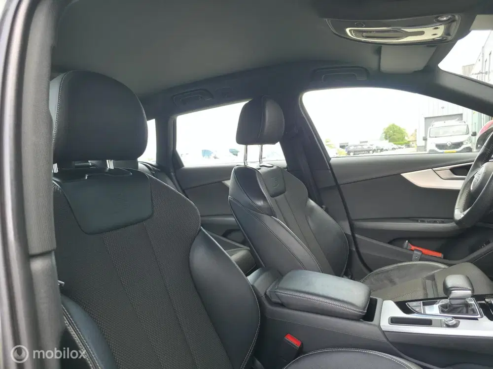 Audi A4 35 TFSI S-line uit 2020, foto 9