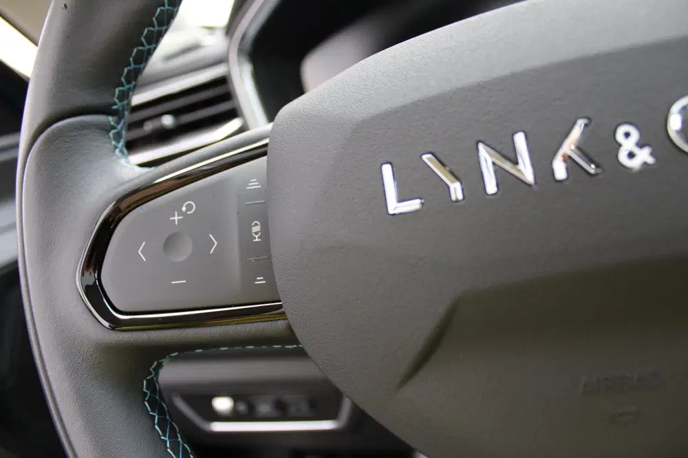 Lynk & Co 01 1.5 PHEV 262PK 360 Camera Black Pack NAP B uit 2022, foto 14