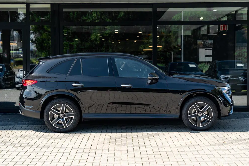 Mercedes-Benz GLC 400e 4MATIC Sport Edition uit 2025, foto 2
