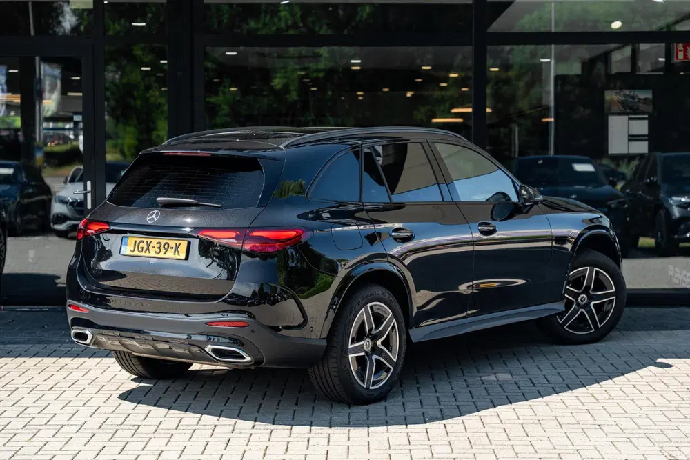 Mercedes-Benz GLC 400e 4MATIC Sport Edition uit 2025, foto 3