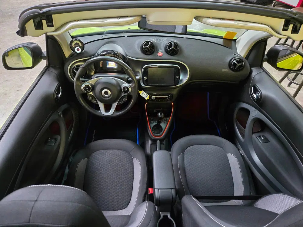 Smart forTwo EQ Comfort Plus uit 2021, foto 12