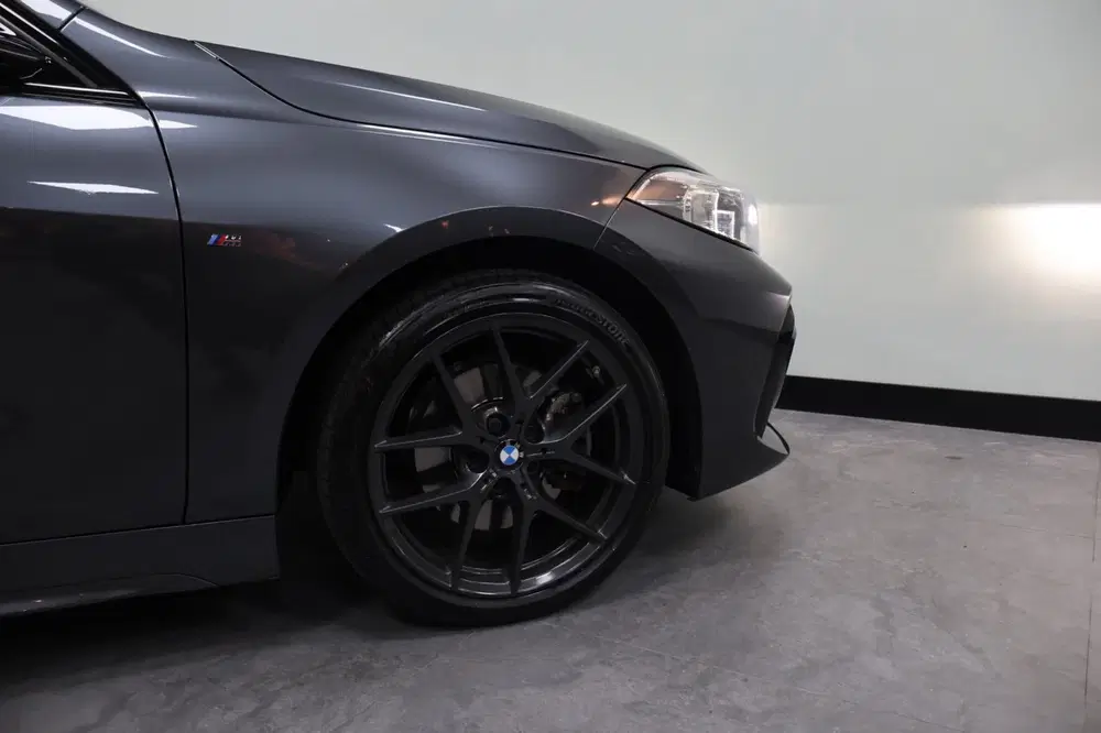 BMW 1-serie 118i High Executive uit 2020, foto 12