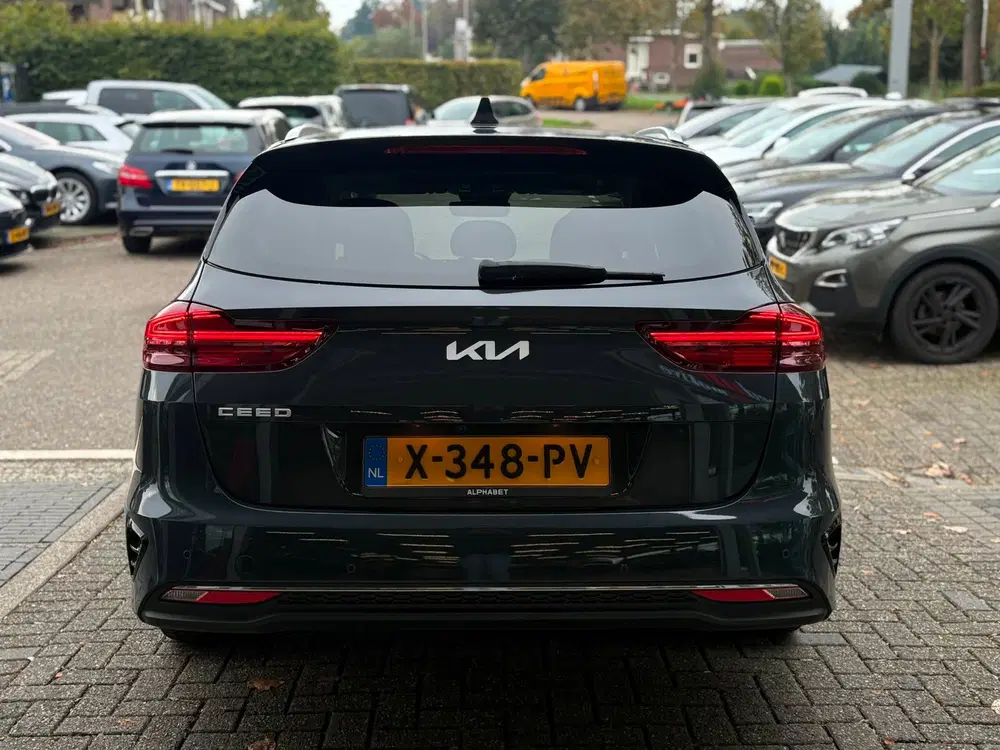 Kia Ceed 1.0 T-GDi ExecutiveLine uit 2024, foto 6