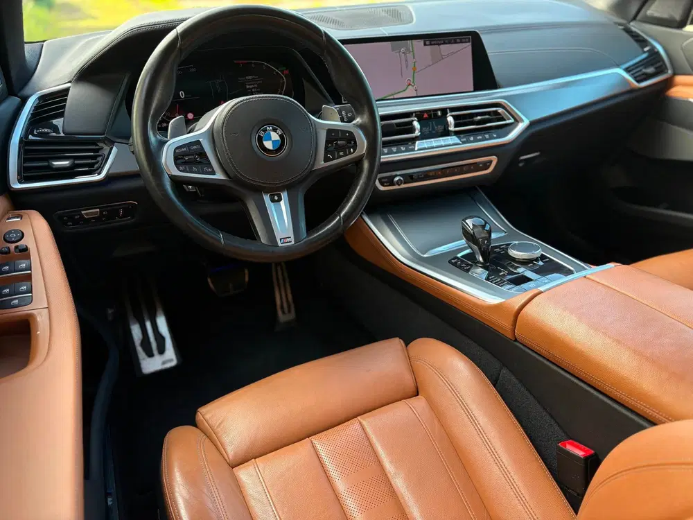 BMW X5 XDrive40i High Executive M-PAKKET PANO-DAK uit 2019, foto 12