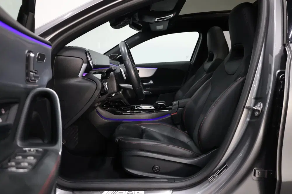 Mercedes-Benz A-Klasse AMG 45 4MATIC+ MULTIBEAM uit 2020, foto 10