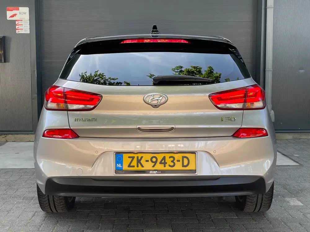 Hyundai i30 1.4 T-GDI Comfort CARPLAY PANO LED CAMERA uit 2019, foto 6