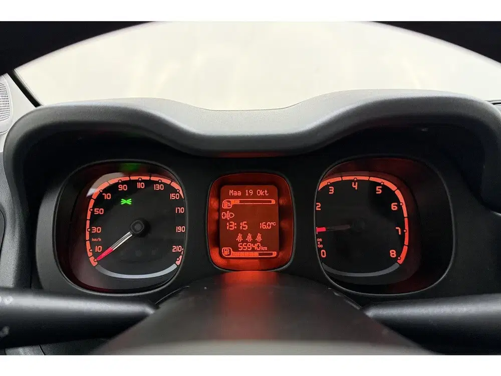 Fiat Panda 1.0 Hybrid City Life uit 2022, foto 15