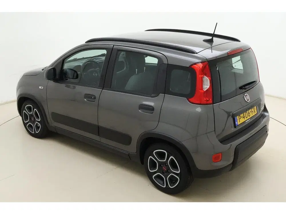 Fiat Panda 1.0 Hybrid City Life uit 2022, foto 4