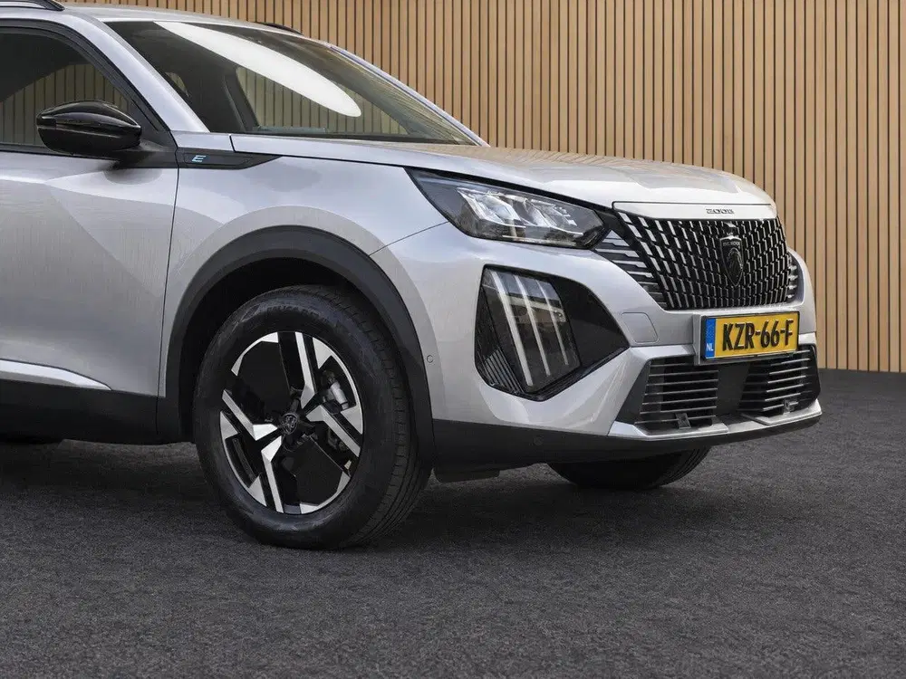Peugeot 2008 EV Allure Pack 50 kWh uit 2025, foto 10