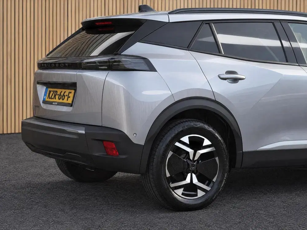Peugeot 2008 EV Allure Pack 50 kWh uit 2025, foto 11