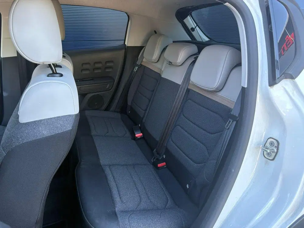 Citroën C3 1.2 PureTech Feel Edition uit 2023, foto 11