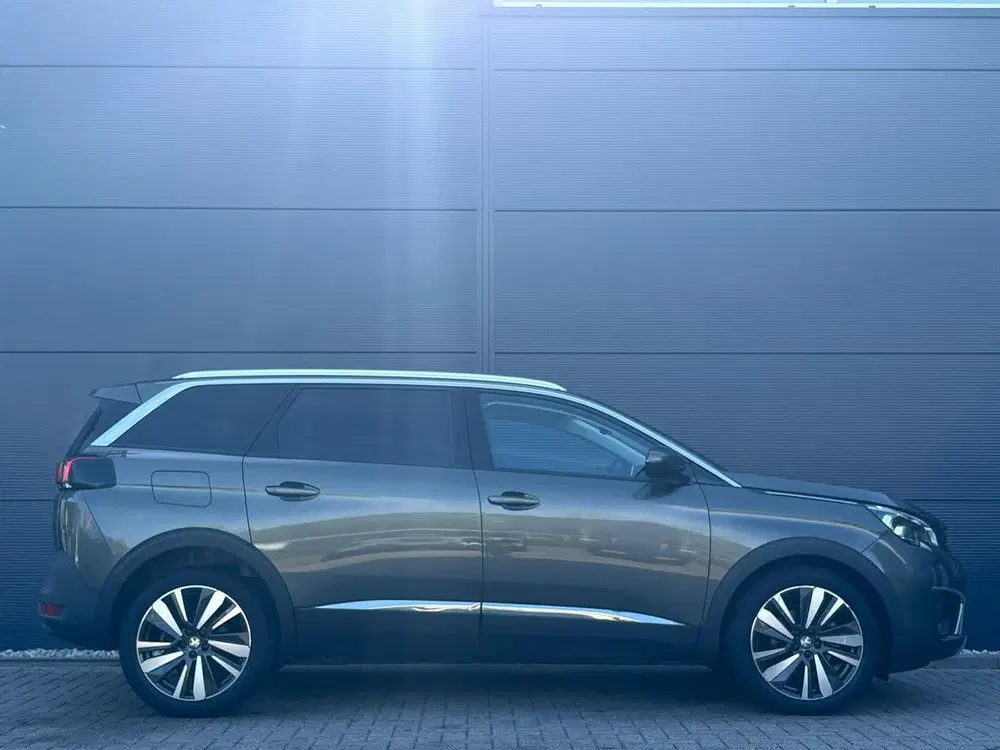 Peugeot 5008 1.2 PureTech 130pk EAT8 Allure I Camera I uit 2021, foto 4