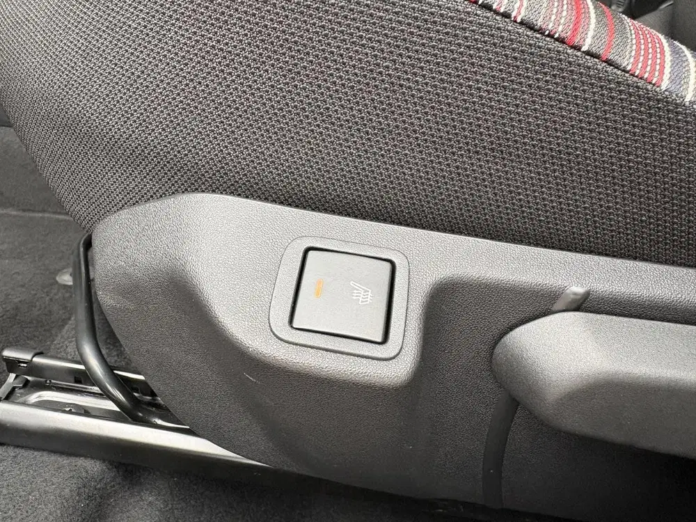 Citroën C1 1.0 VTi Shine uit 2021, foto 12