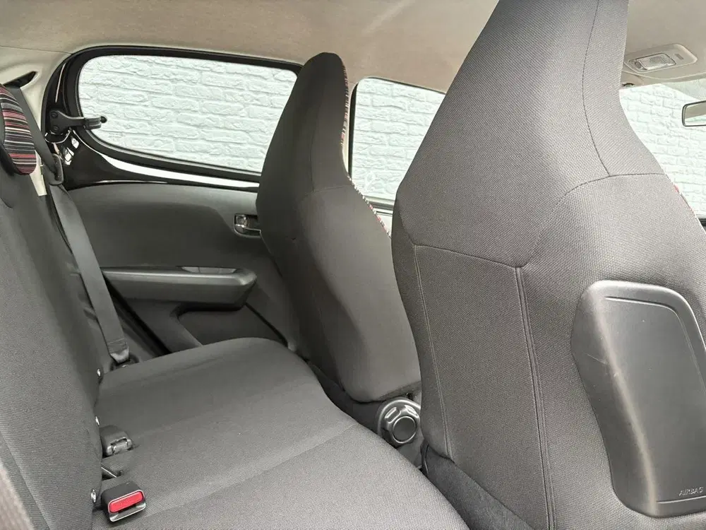 Citroën C1 1.0 VTi Shine uit 2021, foto 15