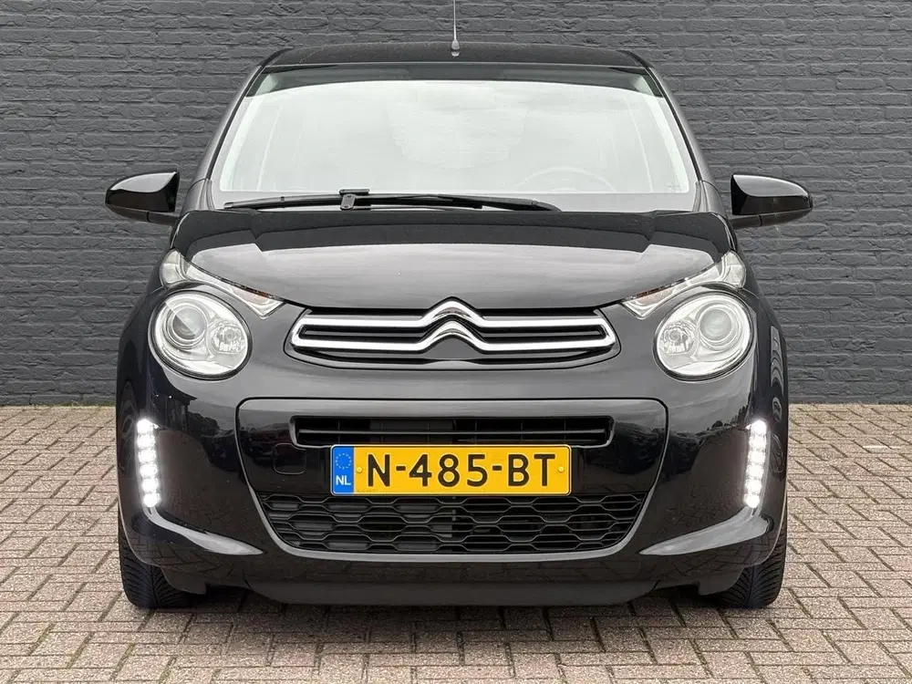Citroën C1 1.0 VTi Shine uit 2021, foto 2