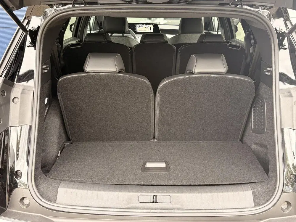 Peugeot 5008 Allure Long Range 97 kWh 7p uit 2026, foto 15