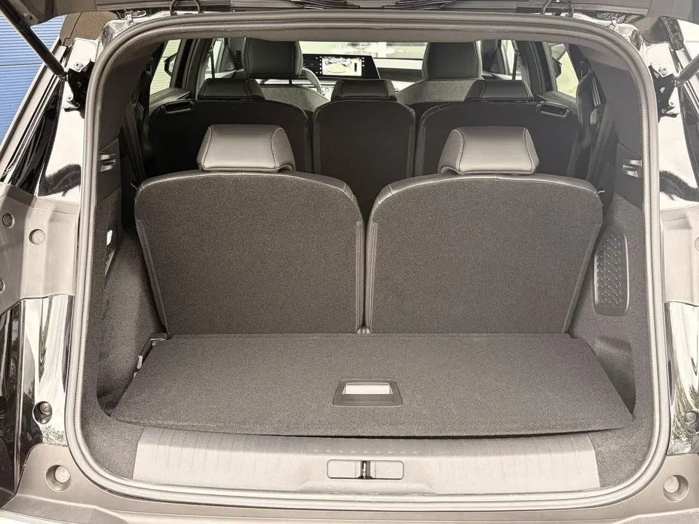 Peugeot 5008 Allure Long Range 97 kWh 7p uit 2026, foto 15