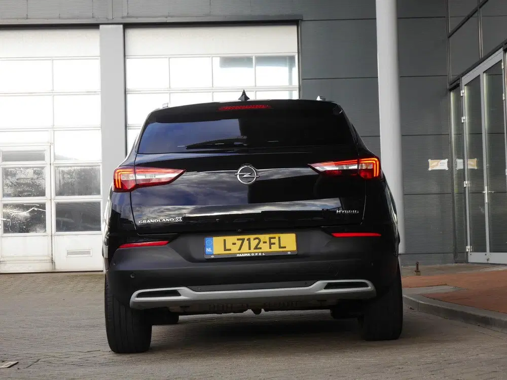 Opel Grandland 1.6 Turbo Hybrid Business Elegance uit 2021, foto 4