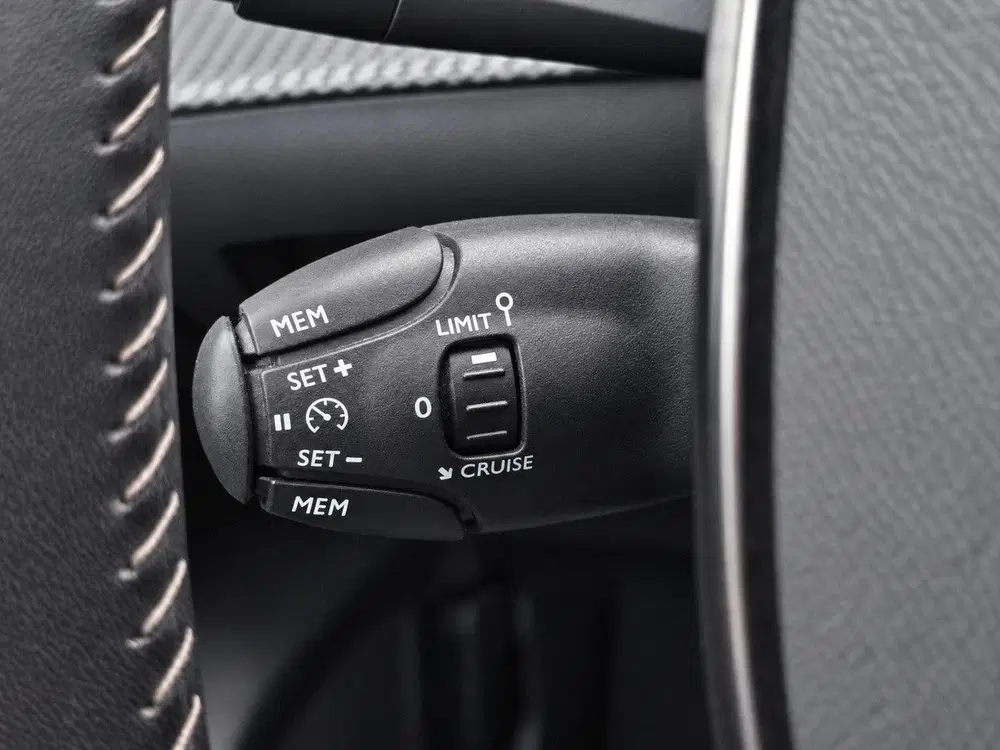 Peugeot 208 1.2 PureTech Active Pack * Giga * (bj 2021 uit 2021, foto 14