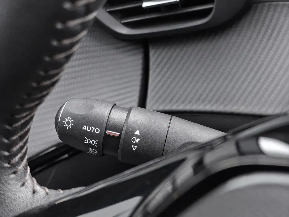 Peugeot 208 1.2 PureTech Allure Pack (bj 2021) uit 2021, foto 14