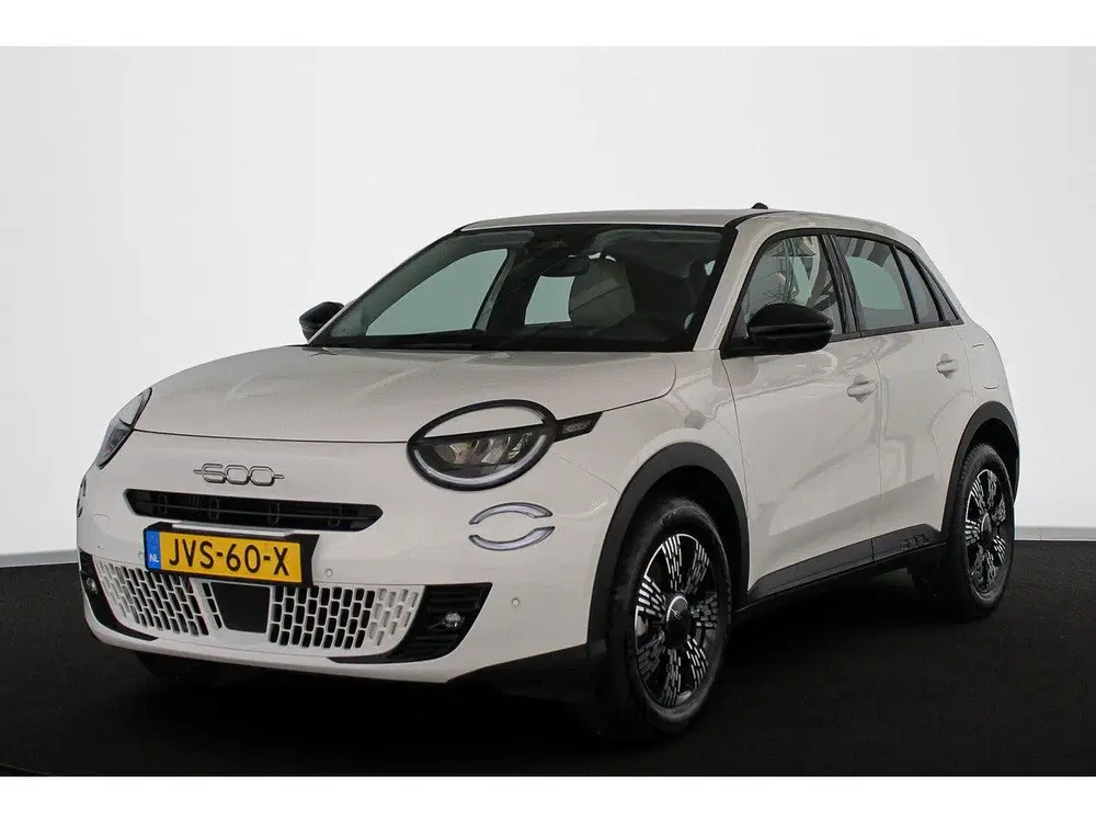 Fiat 600 1.2 Hybrid Icon Stoelverwarming Camera Key uit 2026