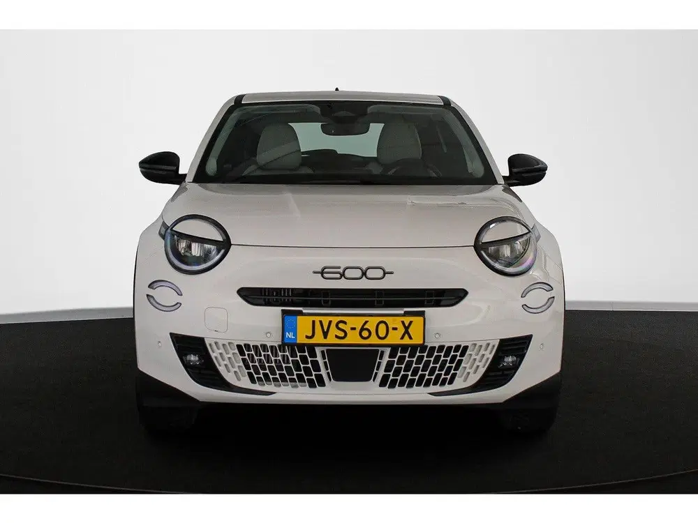 Fiat 600 1.2 Hybrid Icon Stoelverwarming Camera Key uit 2026, foto 14