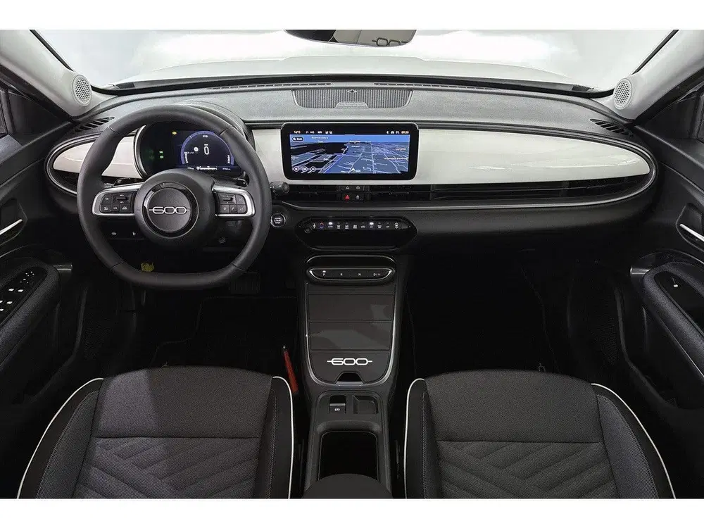 Fiat 600 1.2 Hybrid Icon Stoelverwarming Camera Key uit 2026, foto 7