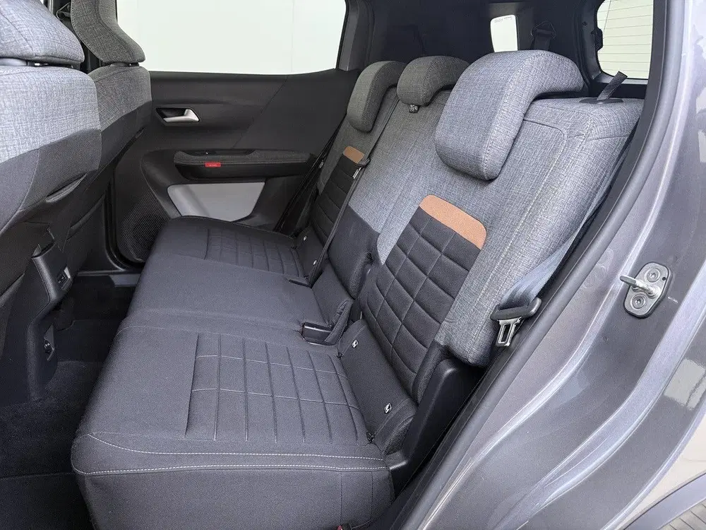 Citroën C3 Aircross 1.2 Turbo 136PK Plus 7p. (bj 2025) uit 2025, foto 12