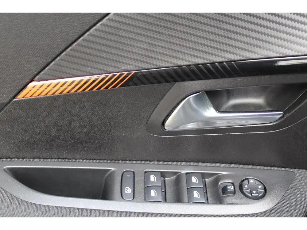 Peugeot 208 1.2 PureTech Active Pack (bj 2021) uit 2021, foto 13