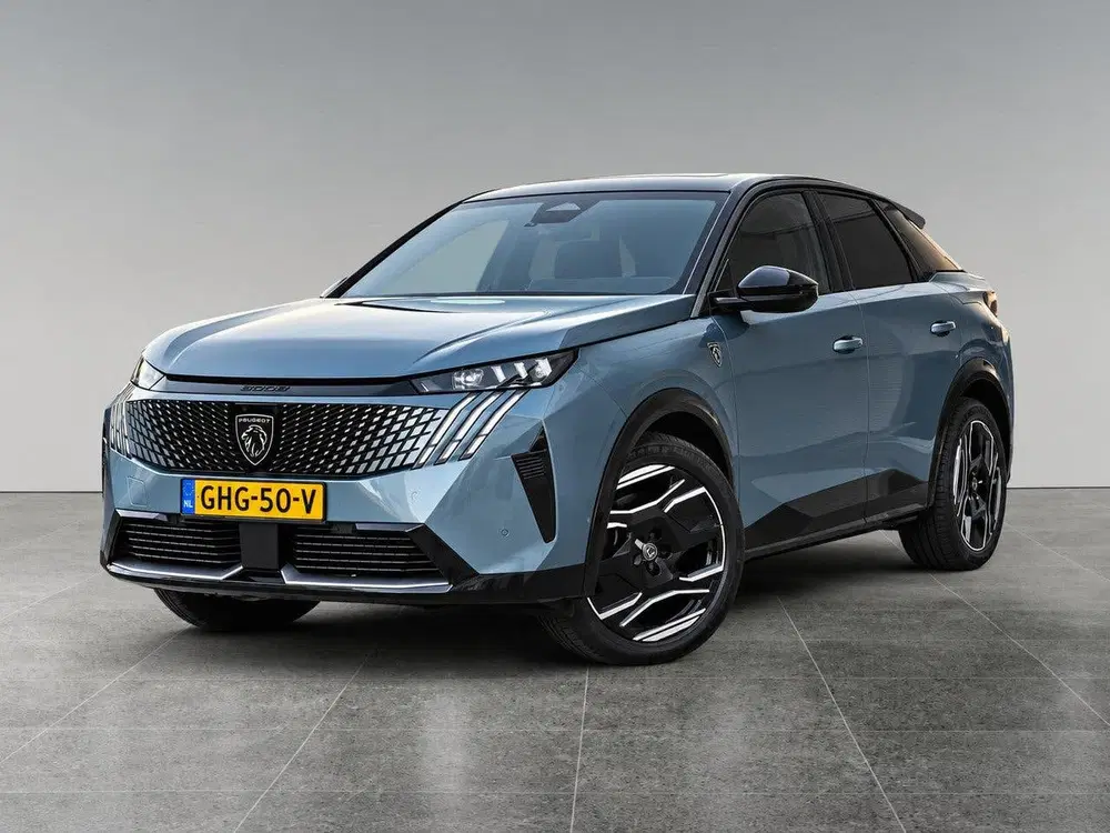 Peugeot 3008 GT Avantage 73kWh 210pk uit 2024