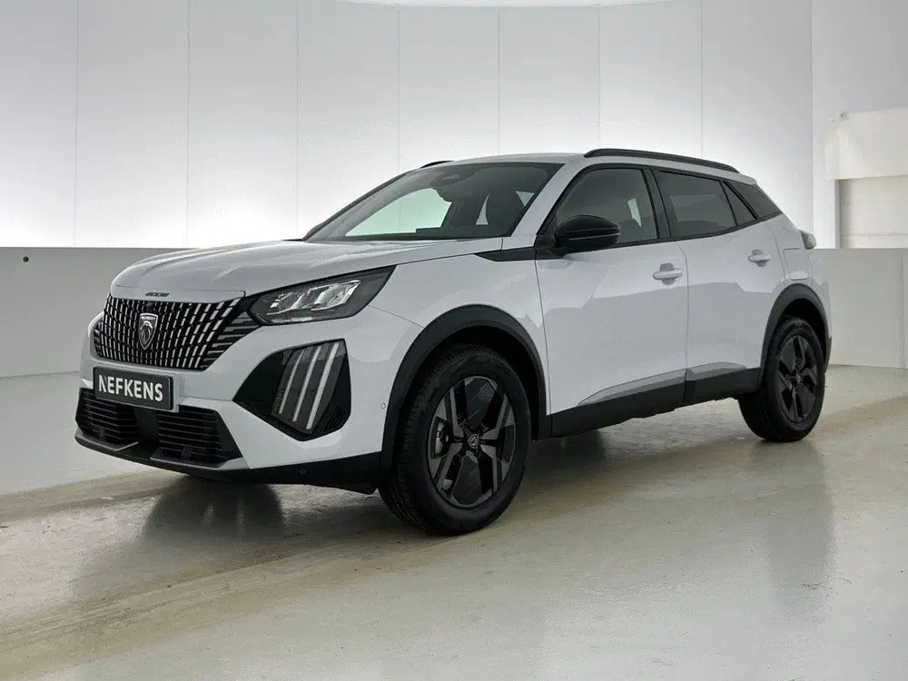 Peugeot 2008 1.2 Envy 110pk Automaat uit 2026