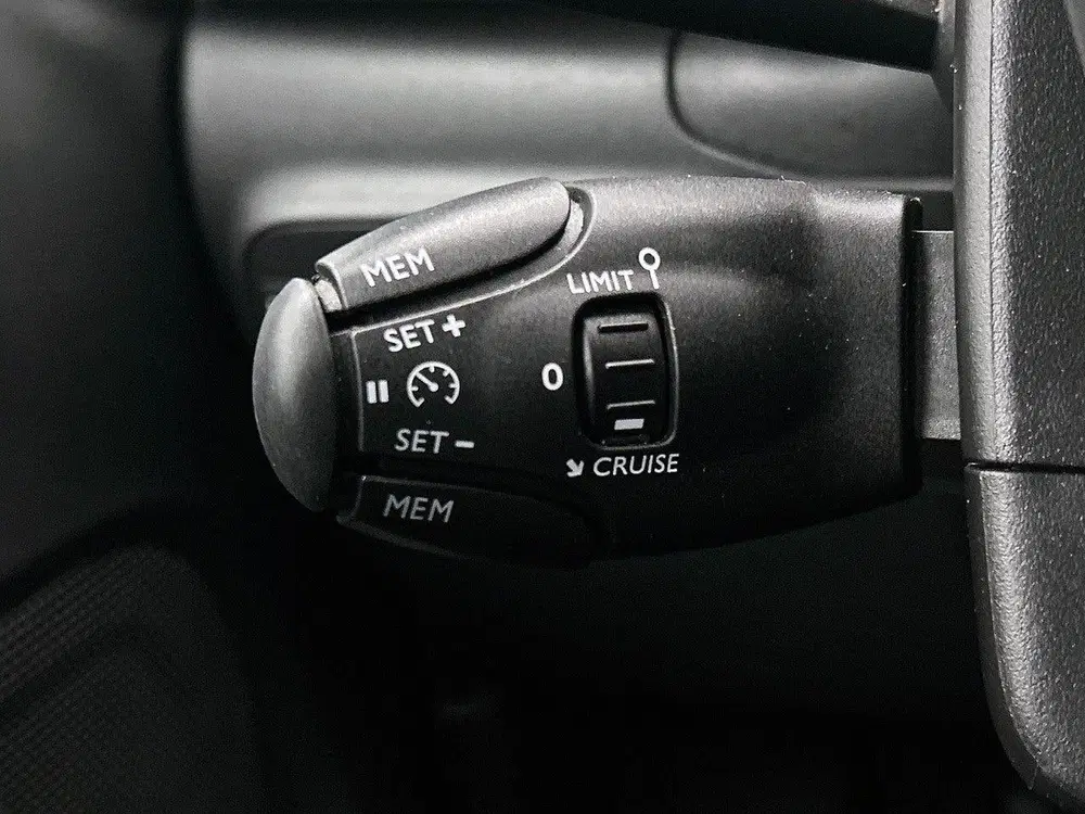 Citroën C3 1.2 110pk Shine Automaat uit 2021, foto 15