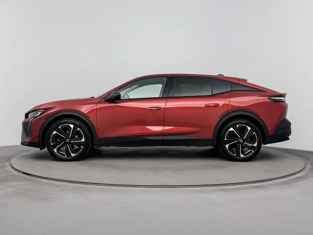 Peugeot 408 Automaat 130pk Allure Pack uit 2023, foto 2