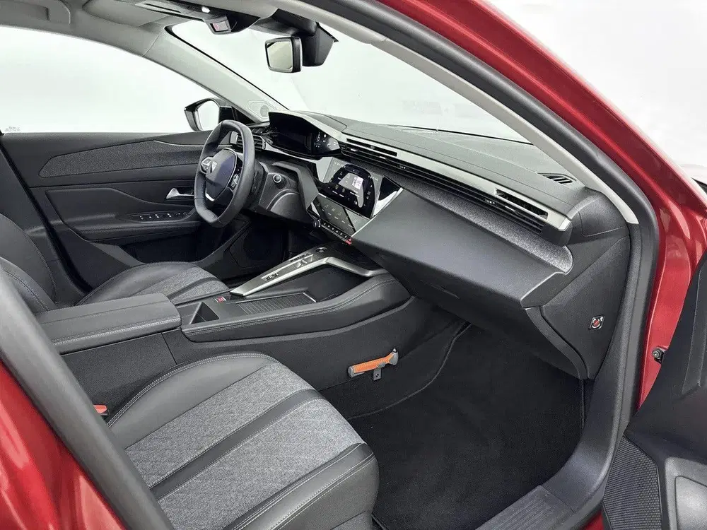 Peugeot 408 Automaat 130pk Allure Pack uit 2023, foto 7