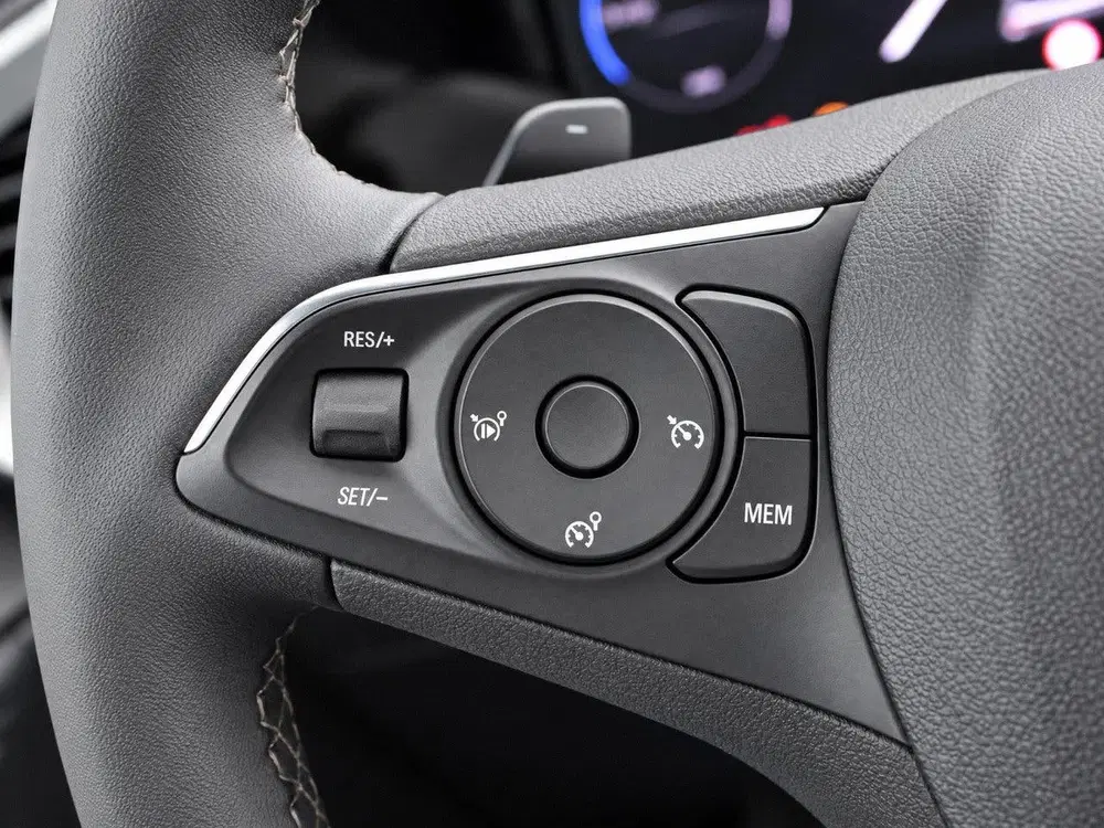 Opel Mokka 1.2 Turbo Hybrid GS uit 2024, foto 15