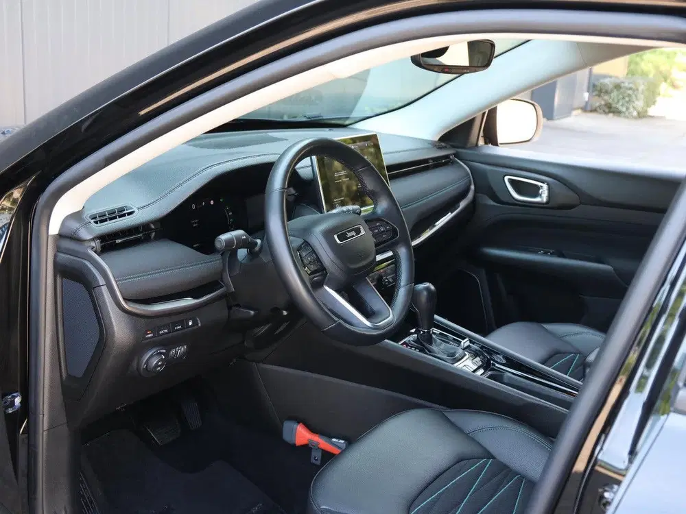 Jeep Compass 240pk Plug-in Hybrid Upland uit 2023, foto 11
