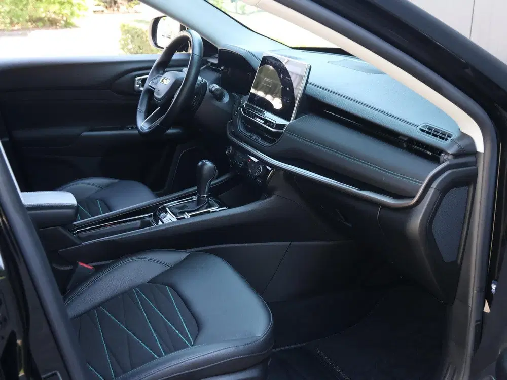 Jeep Compass 240pk Plug-in Hybrid Upland uit 2023, foto 9