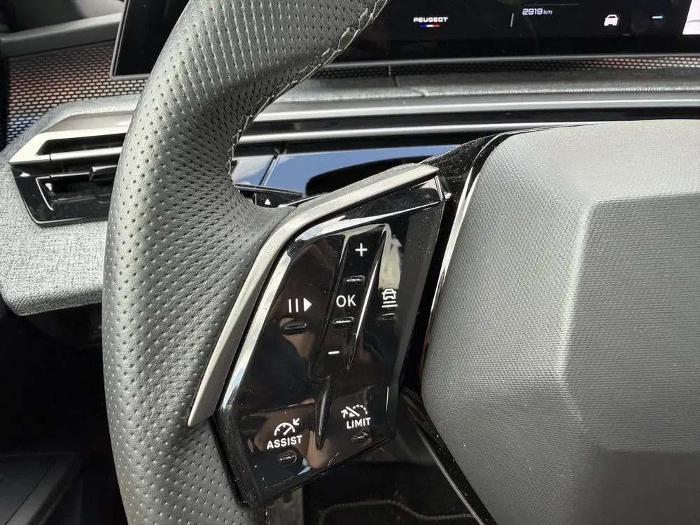 Peugeot 3008 Launch Edition 325 Dual Motor 73 kWh uit 2026, foto 12