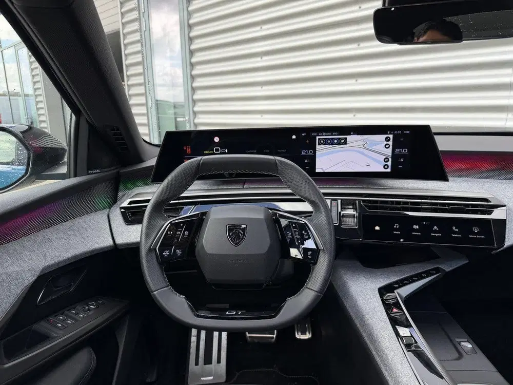 Peugeot 3008 Launch Edition 325 Dual Motor 73 kWh uit 2026, foto 15