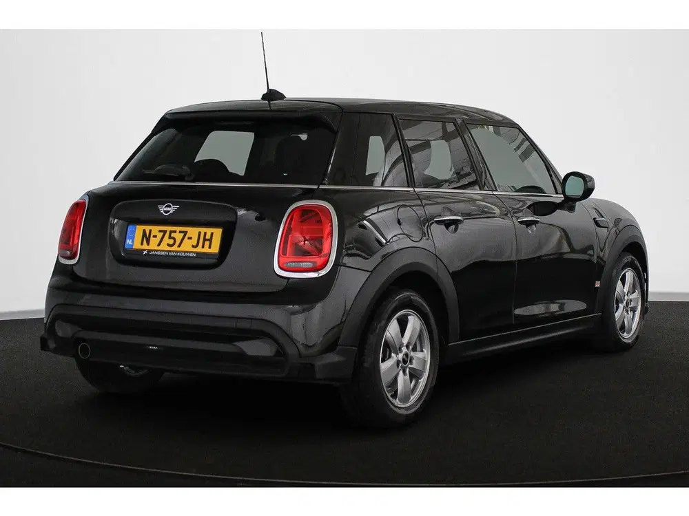 Mini One 1.5 One Essential Groot Navi LED Koplampen uit 2021, foto 3