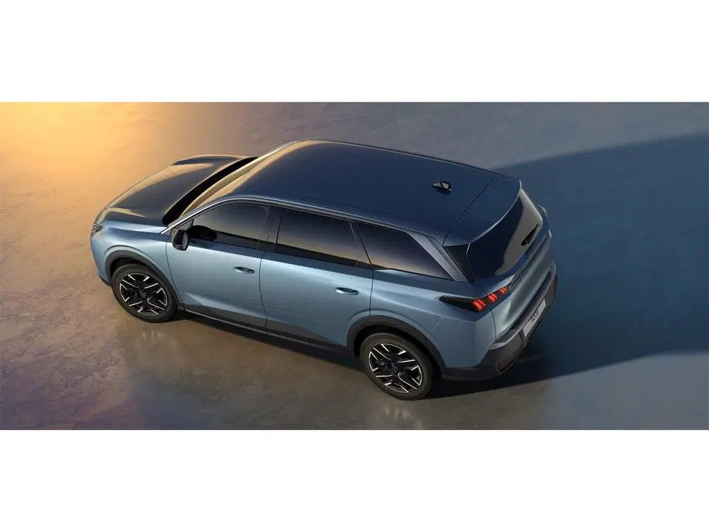 Peugeot 5008 Allure 1.2 Hybrid 145pk uit 2026, foto 5