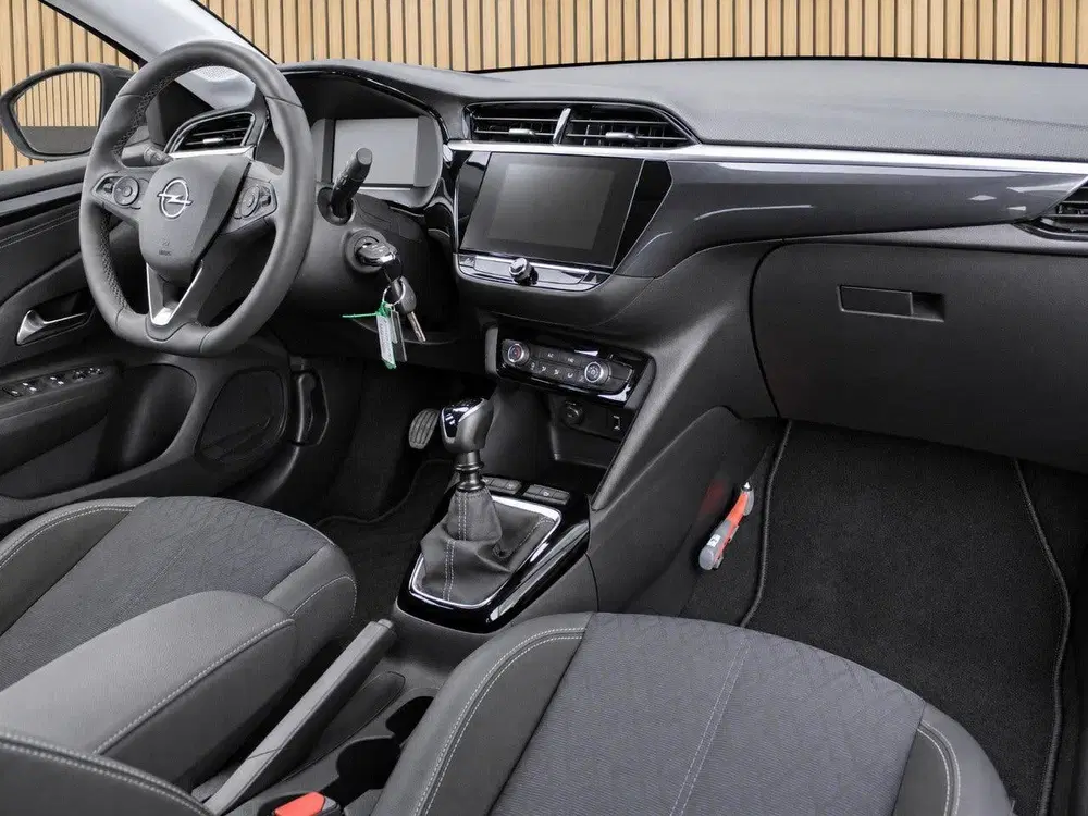 Opel Corsa 1.2 Elegance uit 2022, foto 3